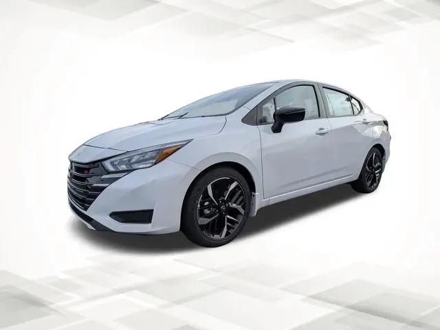 2025 Nissan Versa 1.6 SR