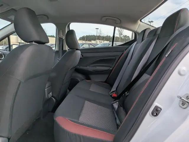 2025 Nissan Versa 1.6 SR