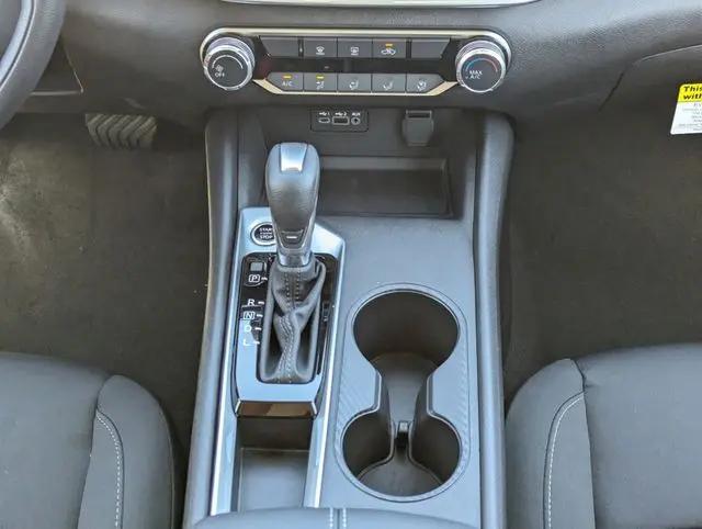 2025 Nissan Altima S FWD
