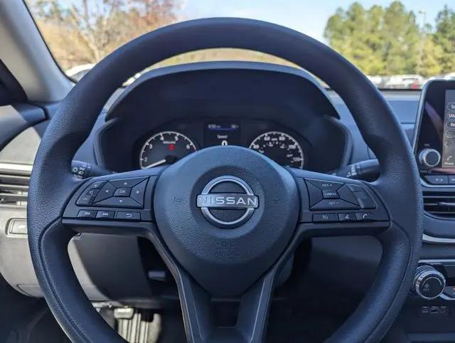 2025 Nissan Altima S FWD