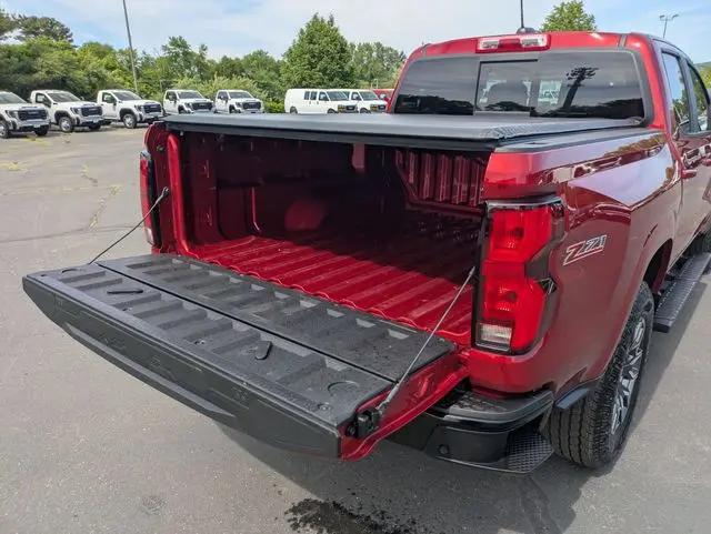 2023 Chevrolet Colorado 4WD Crew Cab Short Box Z71