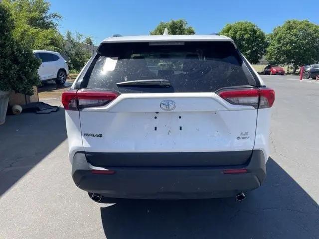 2025 Toyota RAV4 Hybrid LE
