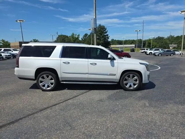 2018 Cadillac Escalade ESV Premium Luxury