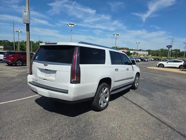 2018 Cadillac Escalade ESV Premium Luxury