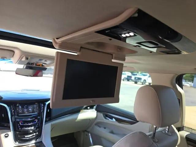 2018 Cadillac Escalade ESV Premium Luxury