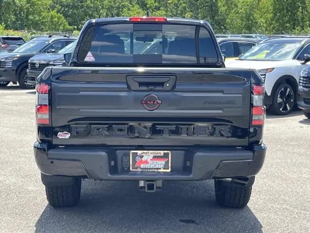 2026 Nissan Frontier Crew Cab Long Bed PRO-4X 4x4