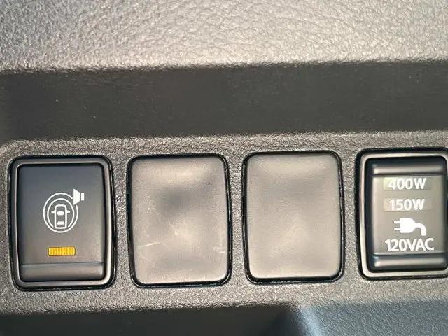 2026 Nissan Frontier Crew Cab Long Bed PRO-4X 4x4