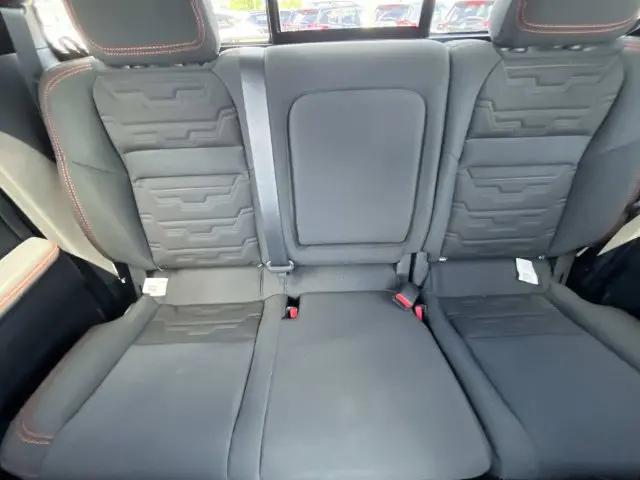 2026 Nissan Frontier Crew Cab Long Bed PRO-4X 4x4