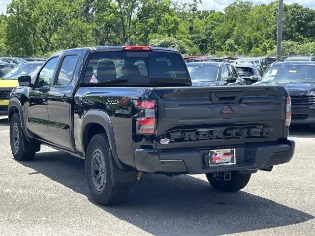 2026 Nissan Frontier Crew Cab Long Bed PRO-4X 4x4