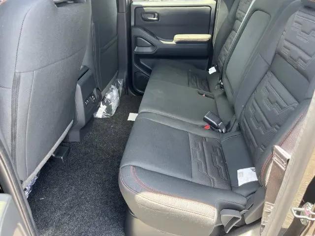 2026 Nissan Frontier Crew Cab Long Bed PRO-4X 4x4