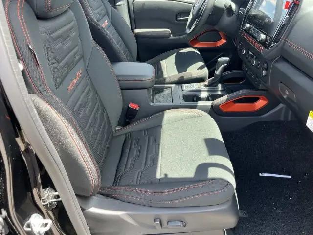2026 Nissan Frontier Crew Cab Long Bed PRO-4X 4x4