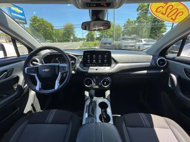 2025 Chevrolet Blazer AWD 2LT