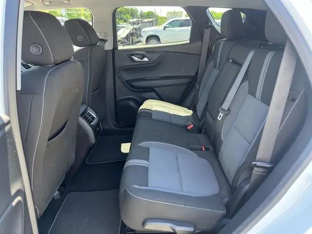 2025 Chevrolet Blazer AWD 2LT