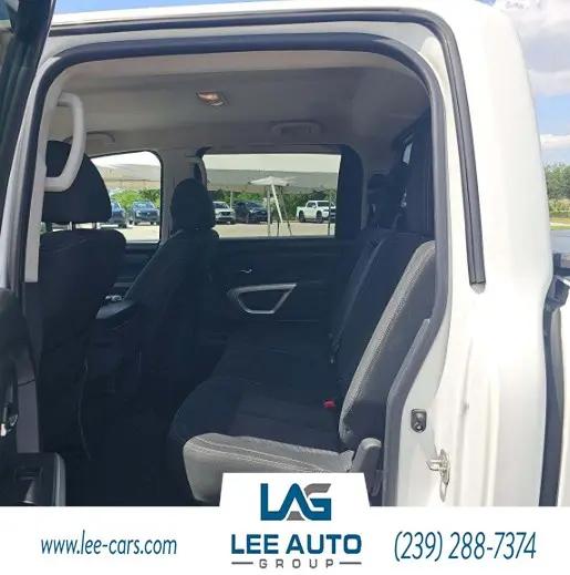 2018 Nissan Titan SV