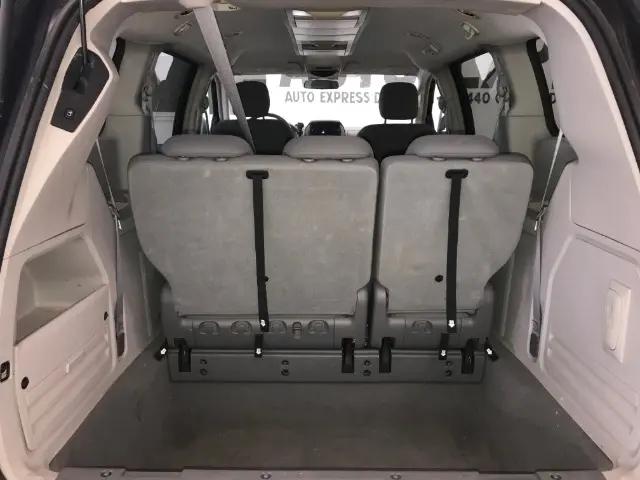 2009 Chrysler Town & Country Touring