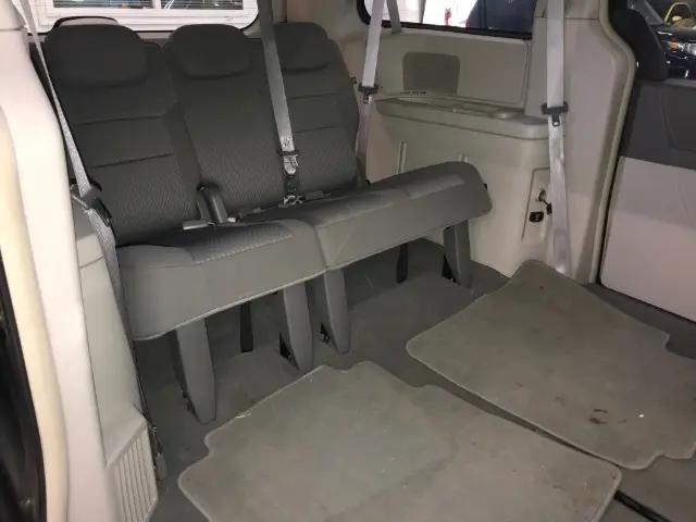 2009 Chrysler Town & Country Touring