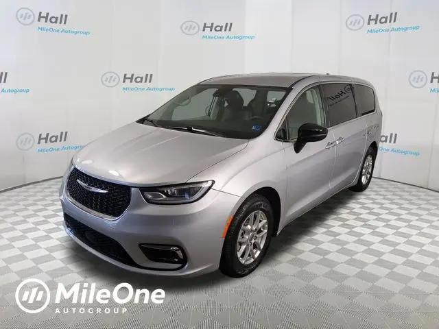2024 Chrysler Pacifica Touring L for sale in Virginia Beach, VA