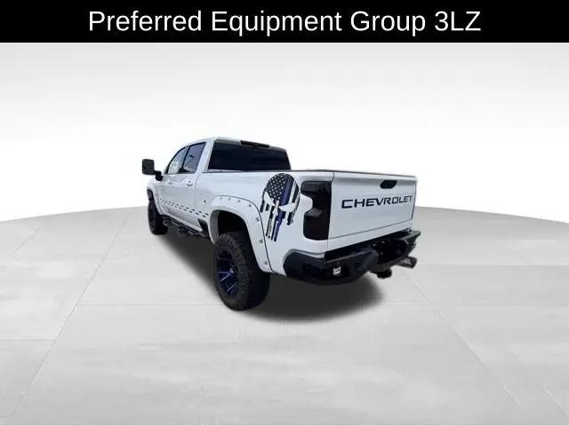 2021 Chevrolet Silverado 2500HD 4WD Crew Cab Standard Bed High Country