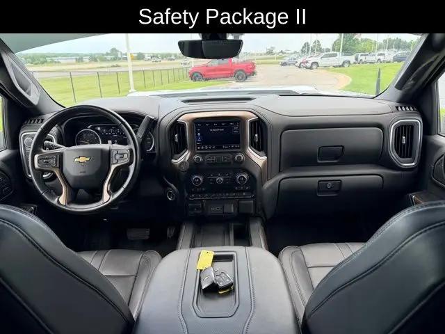 2021 Chevrolet Silverado 2500HD 4WD Crew Cab Standard Bed High Country
