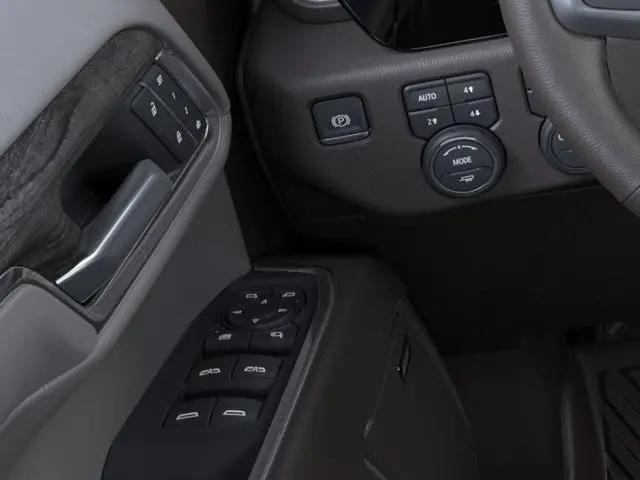 2026 Chevrolet Silverado 1500 4WD Crew Cab Short Bed LTZ