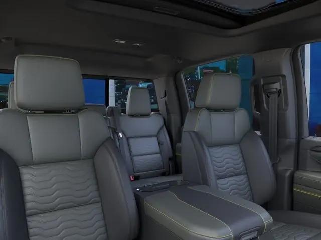 2026 Chevrolet Silverado 2500HD Crew Cab, Standard Bed, XR2, 4WD