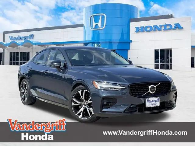 2024 Volvo S60 B5 Plus Dark Theme for sale in Arlington, TX