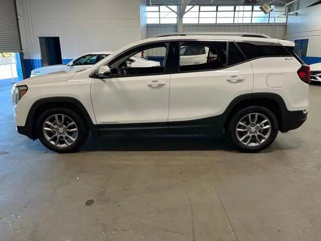 2024 GMC Terrain FWD SLT