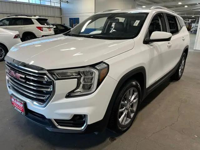 2024 GMC Terrain FWD SLT