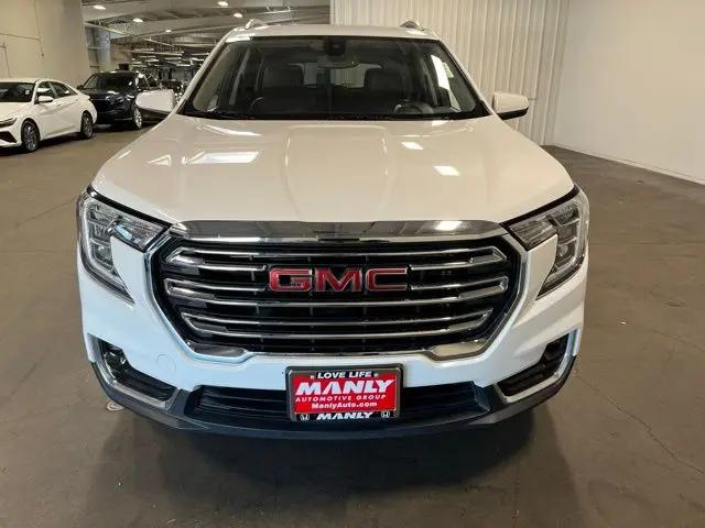 2024 GMC Terrain FWD SLT