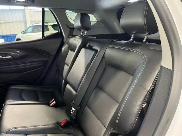 2024 GMC Terrain FWD SLT