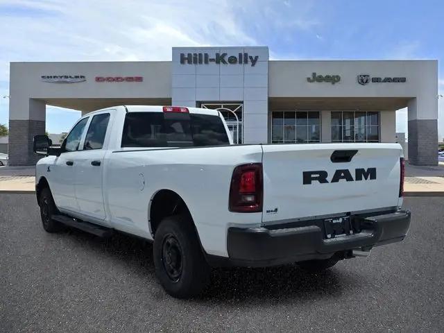 2026 Ram 2500 Tradesman Crew Cab 4x2 8 Box