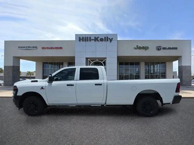 2026 Ram 2500 Tradesman Crew Cab 4x2 8 Box