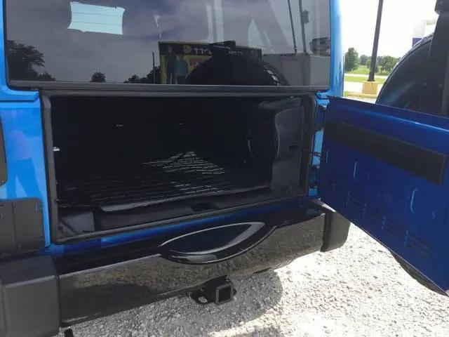 2014 Jeep Wrangler Unlimited Polar Edition