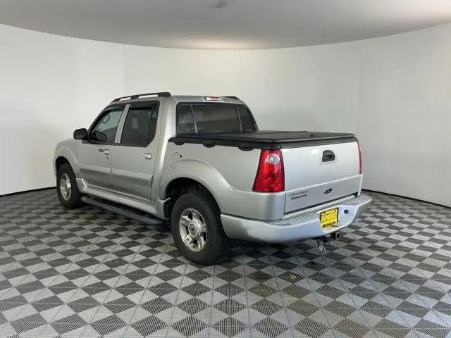 2004 Ford Explorer Sport Trac XLT