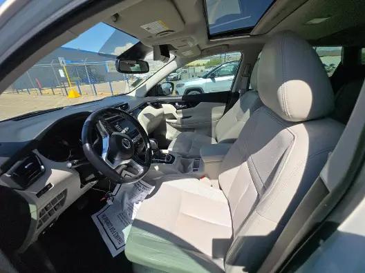 2021 Nissan Rogue Sport SL FWD Xtronic CVT