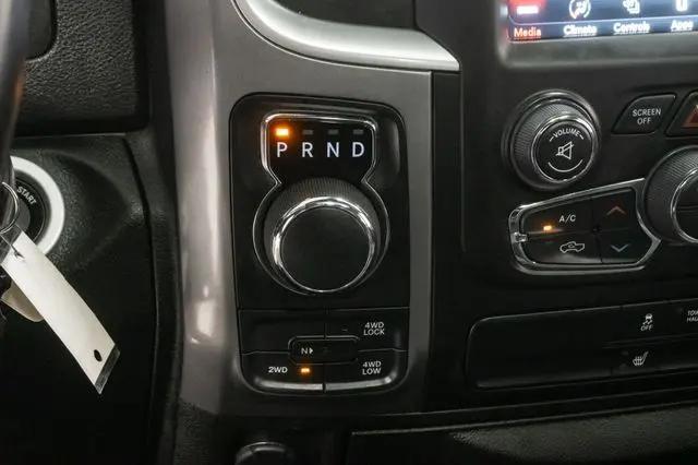 2024 Ram 1500 Classic Warlock Quad Cab 4x4 6'4" Box