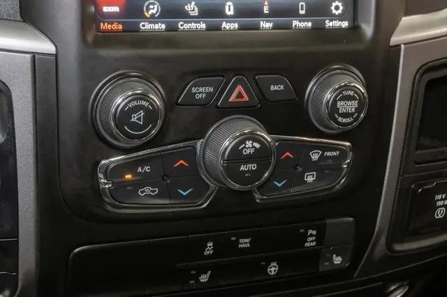 2024 Ram 1500 Classic Warlock Quad Cab 4x4 6'4" Box