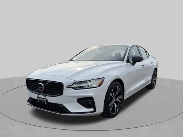 2024 Volvo S60 B5 Core Dark Theme for sale in Lexington, KY