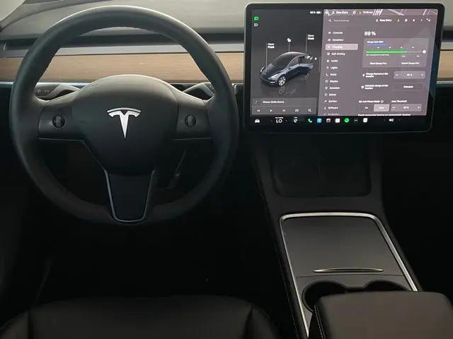 2024 Tesla Model Y Long Range Dual Motor All-Wheel Drive