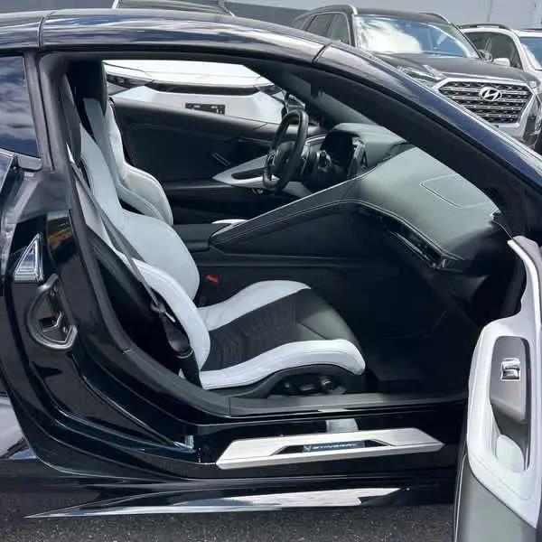 2024 Chevrolet Corvette 2LT