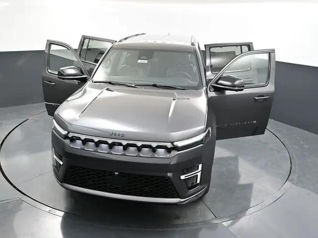 2026 Jeep Grand Wagoneer Limited Altitude 4x4