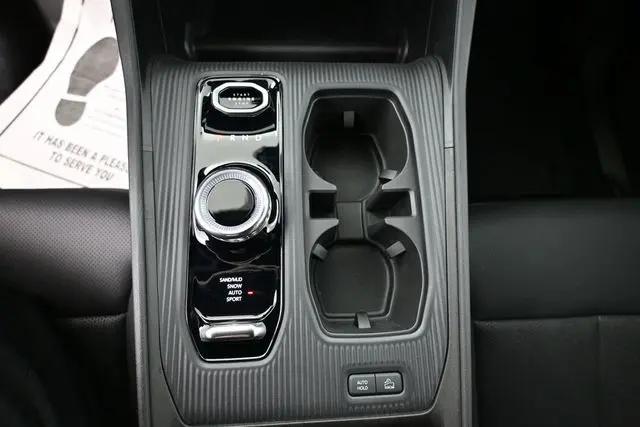 2026 Jeep Cherokee Overland 4x4