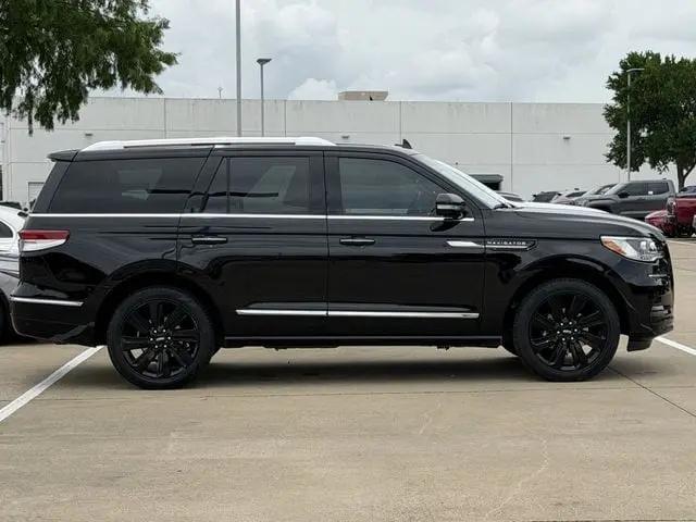 2024 Lincoln Navigator Reserve