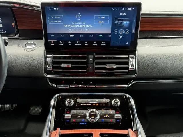 2024 Lincoln Navigator Reserve