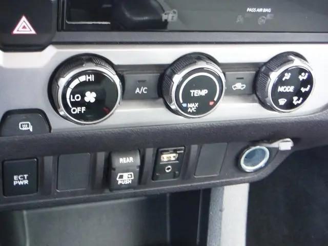 2018 Toyota Tacoma SR5 V6