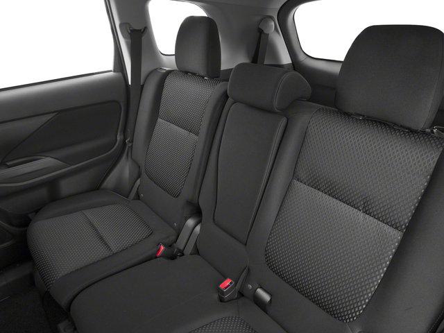 2018 Mitsubishi Outlander ES