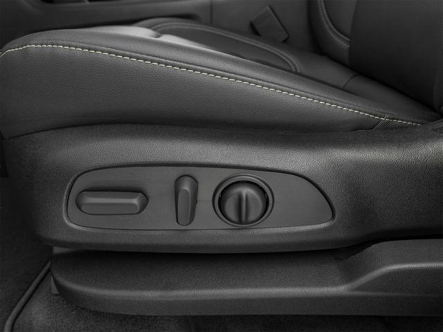 2023 Chevrolet Traverse AWD LT Cloth