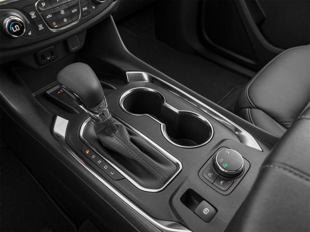 2023 Chevrolet Traverse AWD LT Cloth