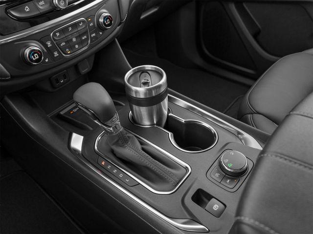 2023 Chevrolet Traverse AWD LT Cloth