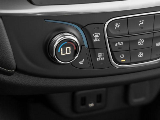 2023 Chevrolet Traverse AWD LT Cloth